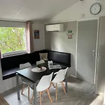 Campingplads Mobilhome Mag Ced Les Dunes De Contis Piscines Et Saint-Julien-en-Born