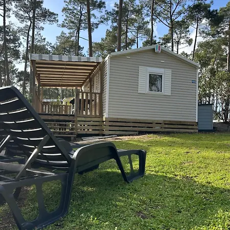 Campsite Mobilhome Mag Ced Les Dunes De Contis Piscines Et Saint-Julien-en-Born